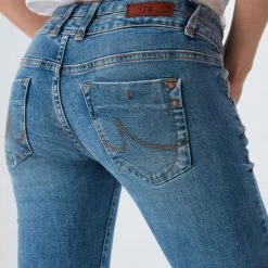 LTB Jeans LTB Julita X Jeans Volwassenen Lichtblauw -Dameskleding Verkoop 550x733 47