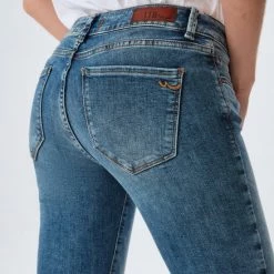 LTB Jeans LTB Nicole Jeans Volwassenen Lichtblauw 36 LTB Jeans LTB Nicole Jeans Volwassenen Lichtblauw -Dameskleding Verkoop 550x733 58