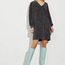 Zwart Met Zilveren Glitterjurk Embry - MbyM - Maat L 7 Zwart Met Zilveren Glitterjurk Embry - MbyM - Maat L -Dameskleding Verkoop 550x752 4