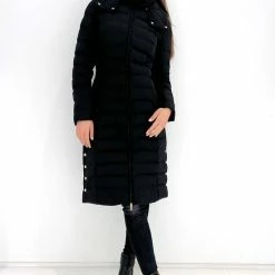 Emporio Armani EA7 Donsjas Lang Met Gouden Details Zwart Maat : M -Dameskleding Verkoop 550x797 2